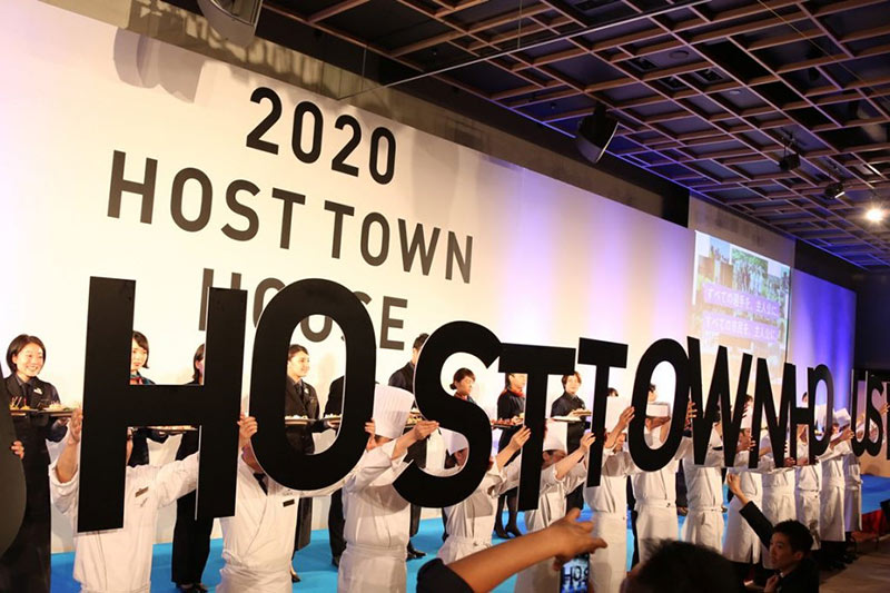 Host town egyezmények megkötése Japánban az olimpiára készülve